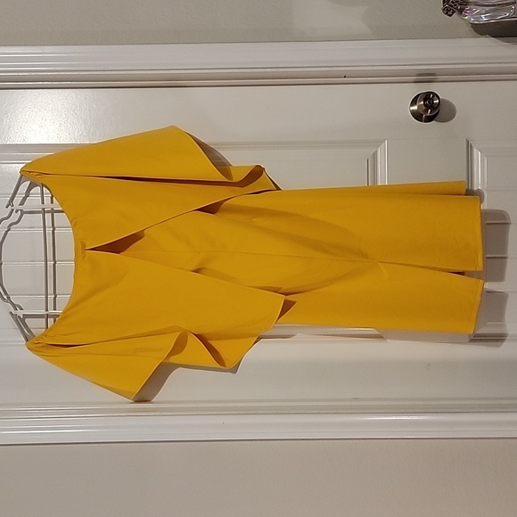 Grace Karin Caped Dress Size XXL. Yellow. - Picture 6 of 9